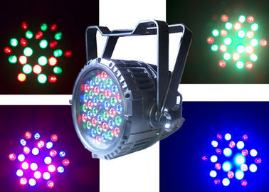 Hoge Lumen Openlucht LEIDEN Pari 36 Blikken van het de Verlichtings Waterdichte Pari van x 3w RGB voor Overlegpartij toont Parilichten